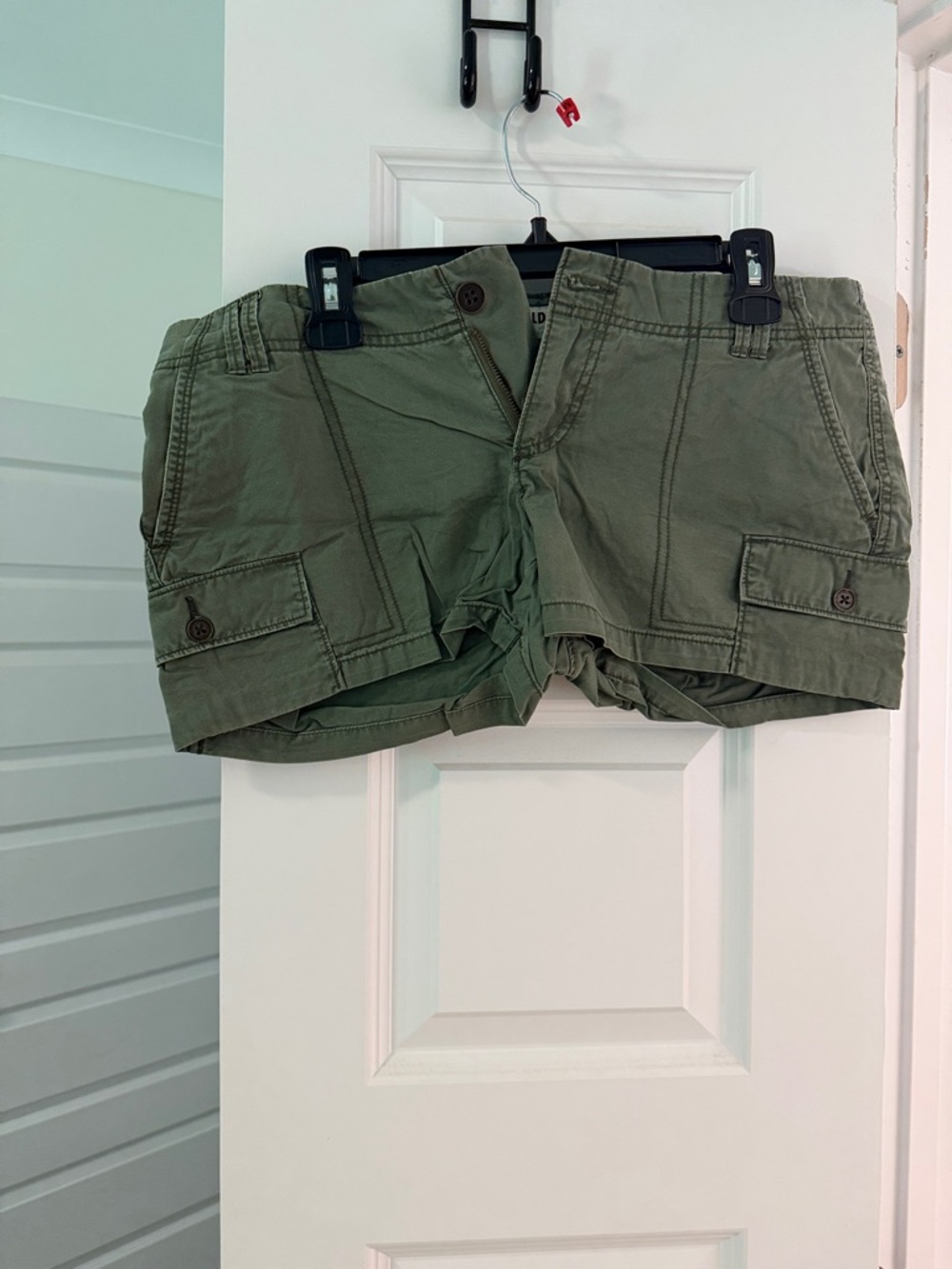 Old Navy Olive Cargo Pocket Shorts